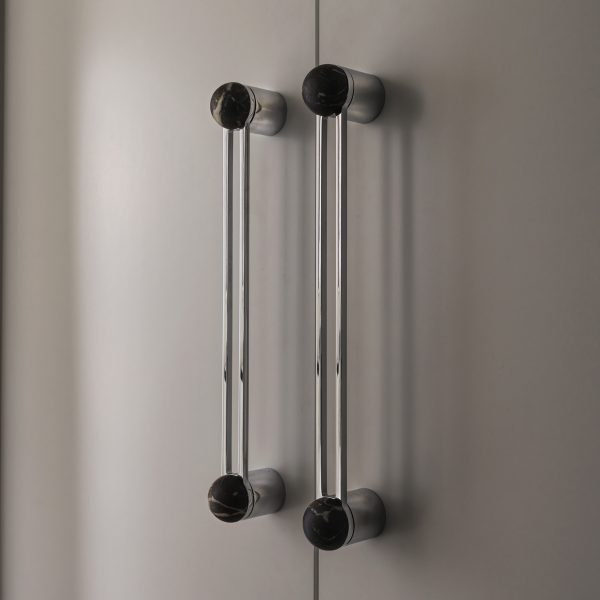 H04 Pull Handle Long by Civilian for Bankston Architectural