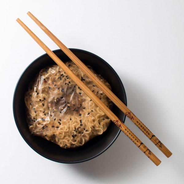 Dissolvable noodle packaging