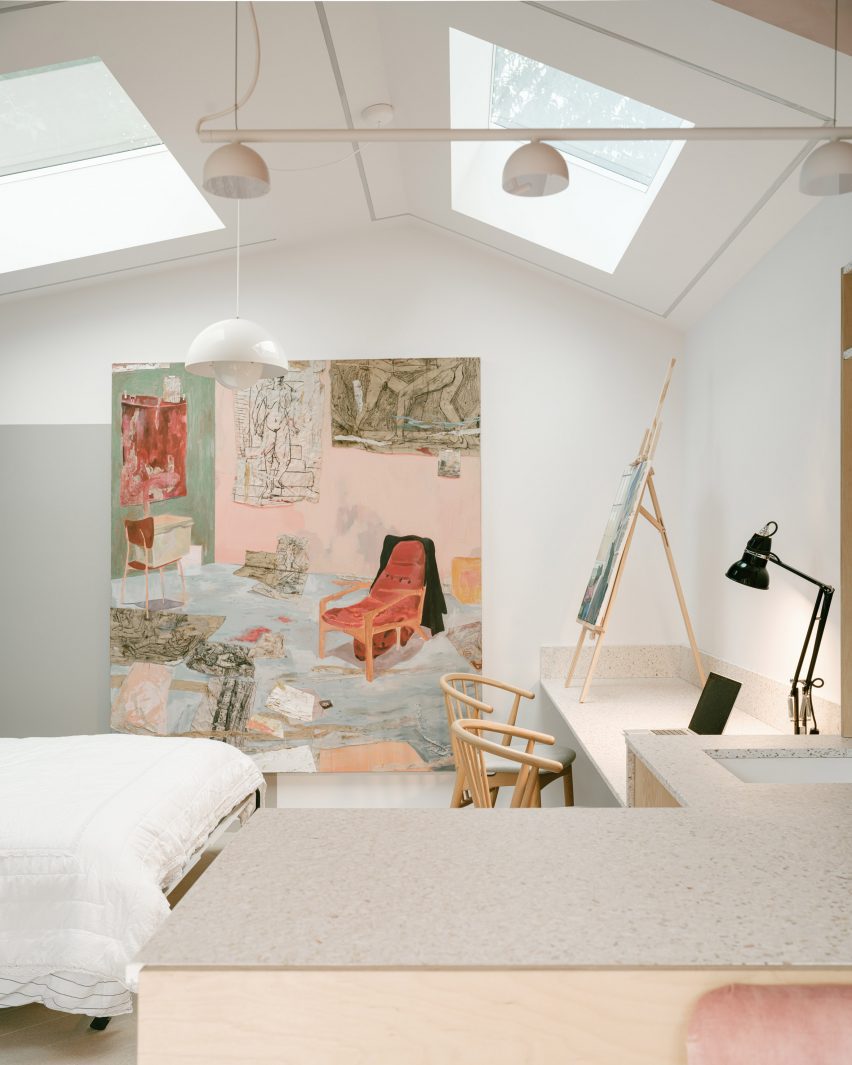 Kim-Oflage garden studio in London by Delve