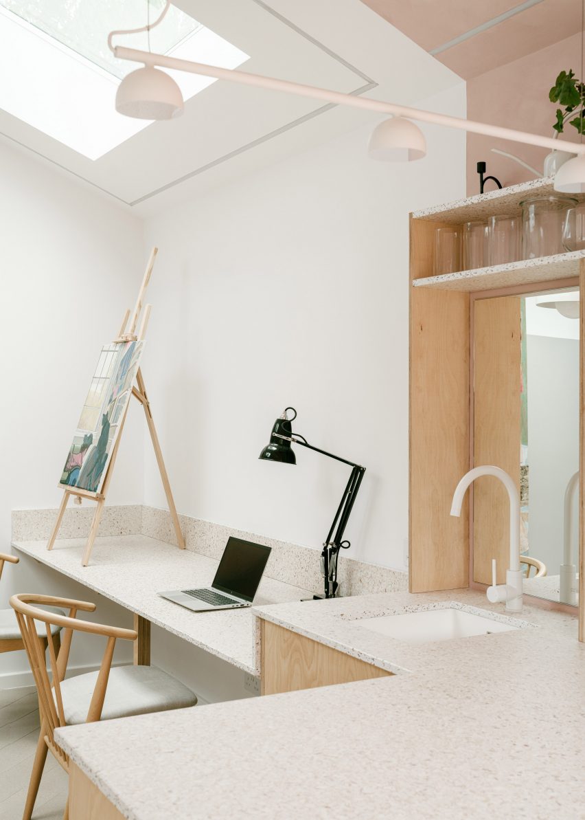 Kim-Oflage garden studio in London by Delve