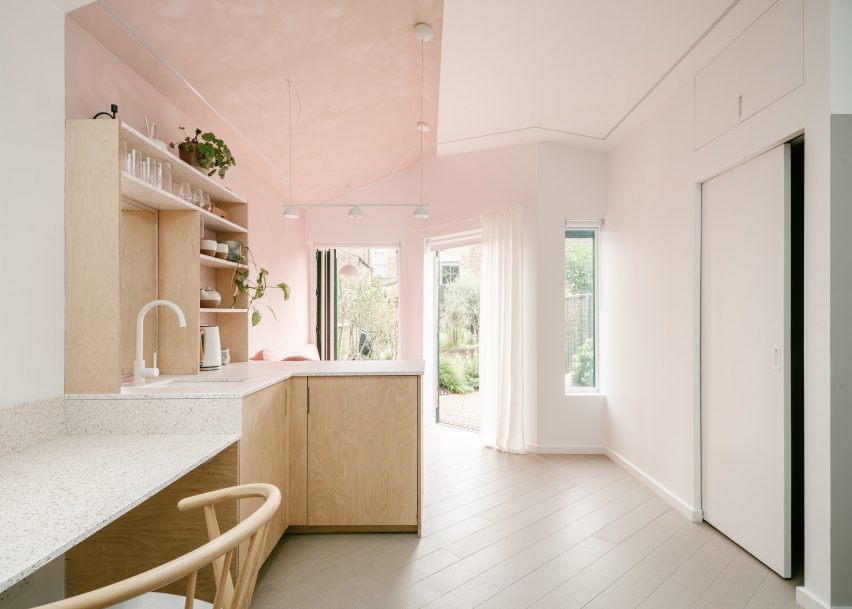 Kitchen in Kim-Oflage by Delve