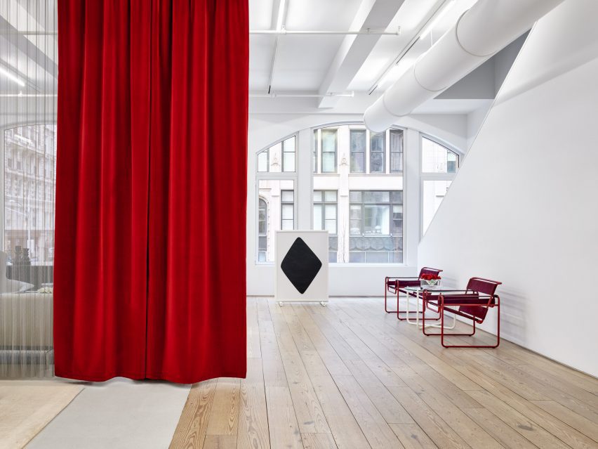 Knoll New York Flagship Showroom