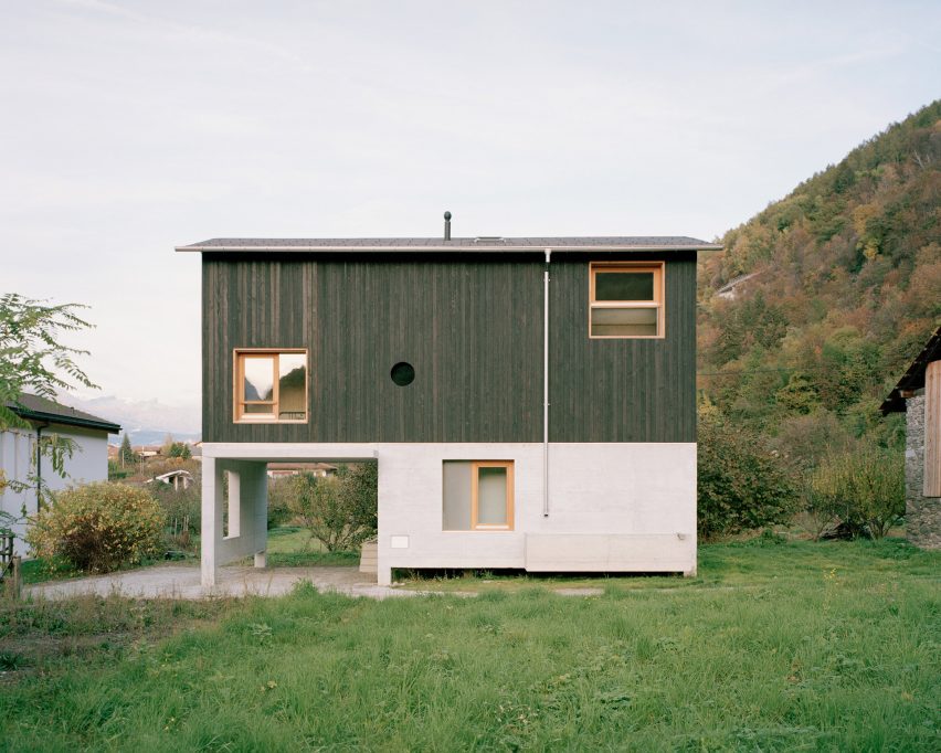 The Wandering House by Lionel Ballmer Architectes