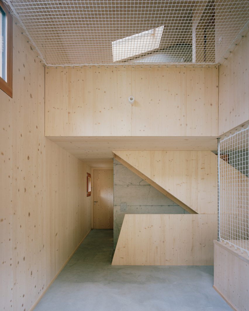 The Wandering House by Lionel Ballmer Architectes