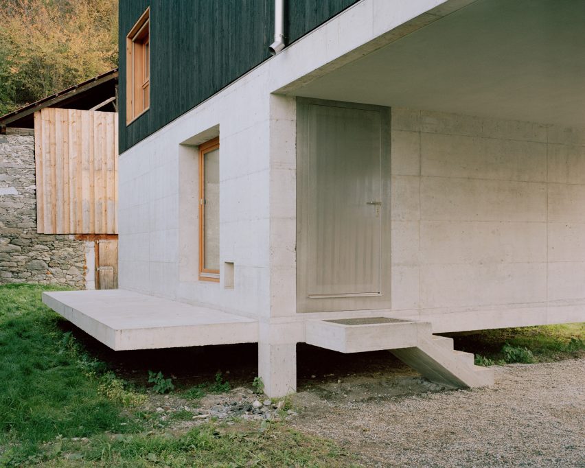 The Wandering House by Lionel Ballmer Architectes