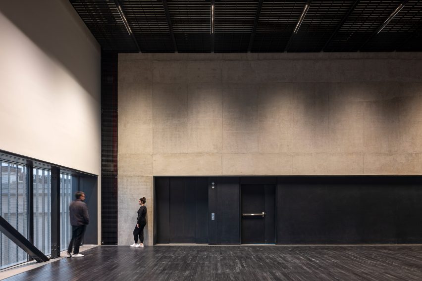 Pietro Maria Bardi by Metro Arquitetos Associados