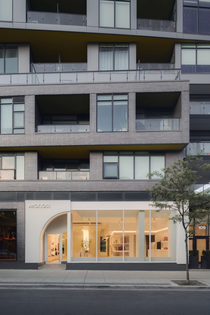 Monos Ossington by Ste Marie