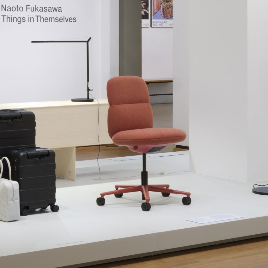 Office chair on exhibition plinth (image by Sarah Croop)