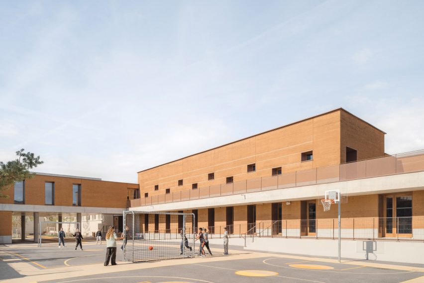 Groupe Scolaire Jean Macé by NTSA Architectes