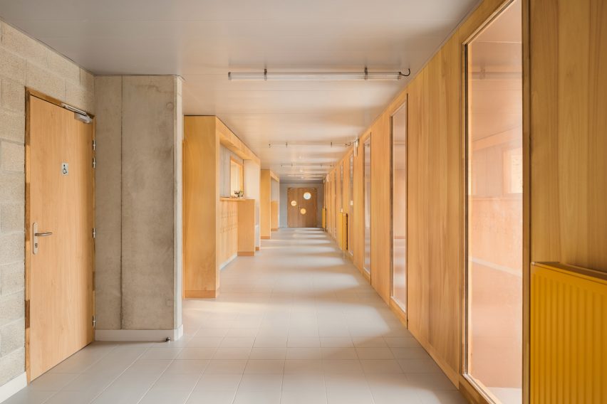 Groupe Scolaire Jean Macé by NTSA Architectes