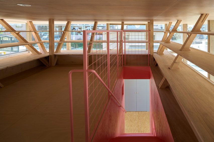 Umedacho Community Centre by OHArchitecture