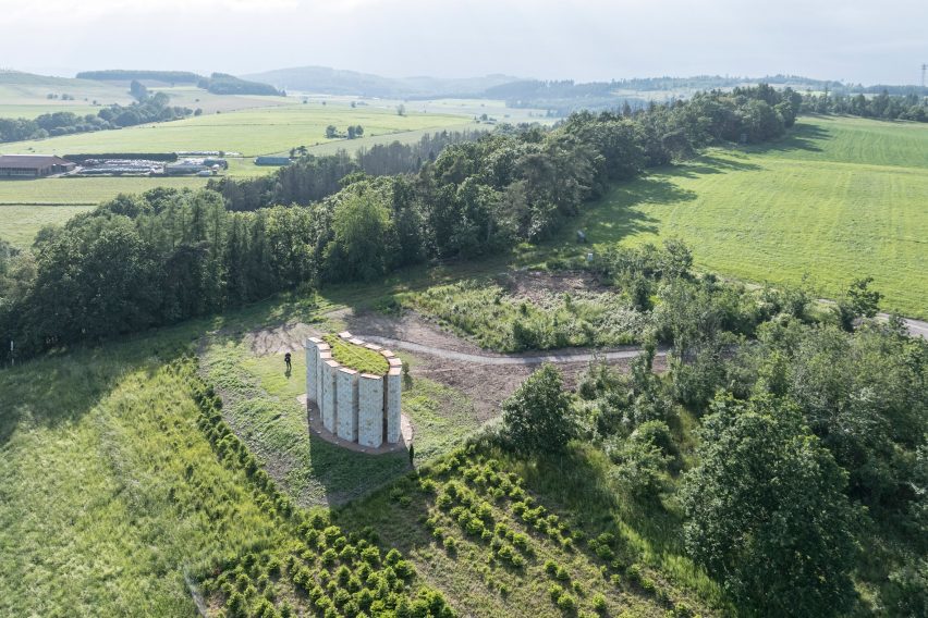 Open Chapel by Christopher Hesse Architects
