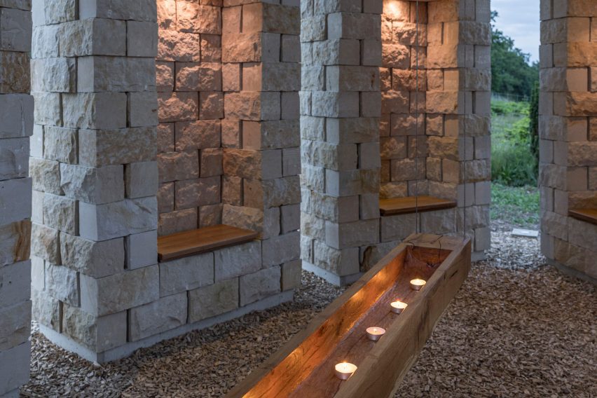 Open Chapel by Christopher Hesse Architects
