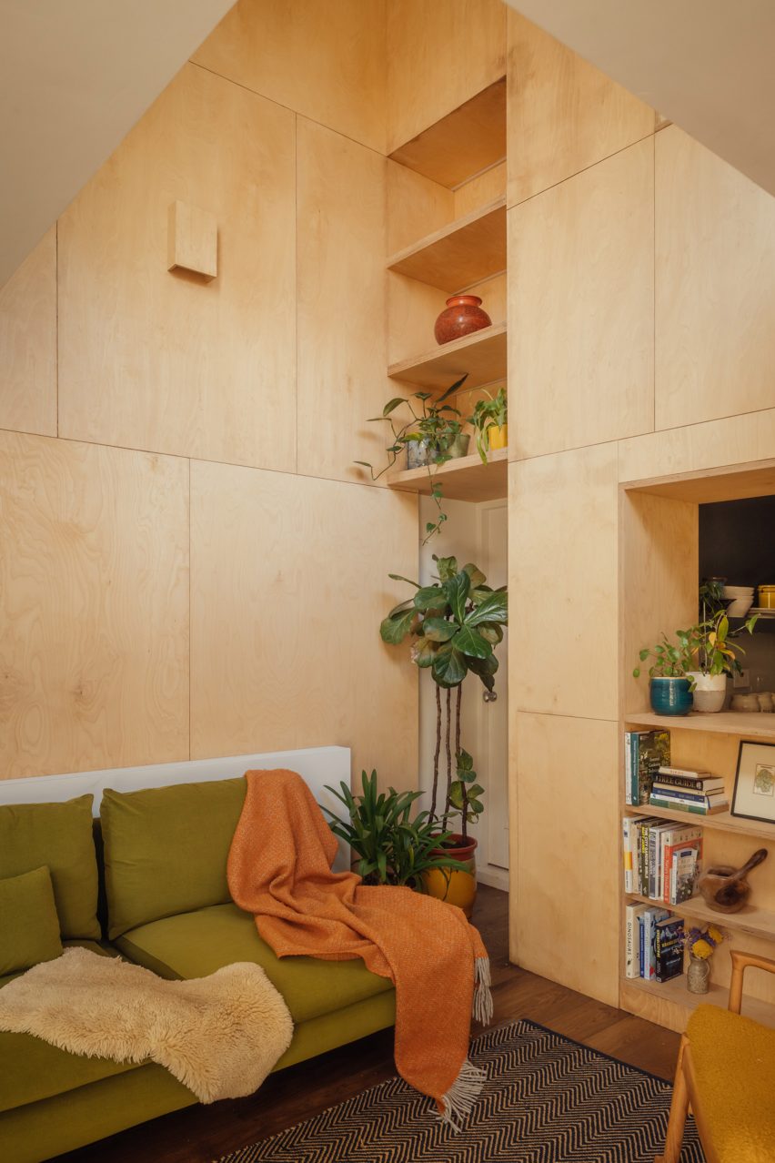 Hope Villa by Proctor & Shaw