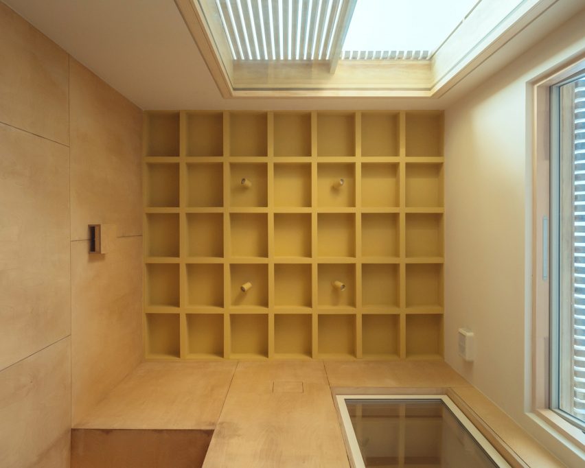 Hope Villa by Proctor & Shaw