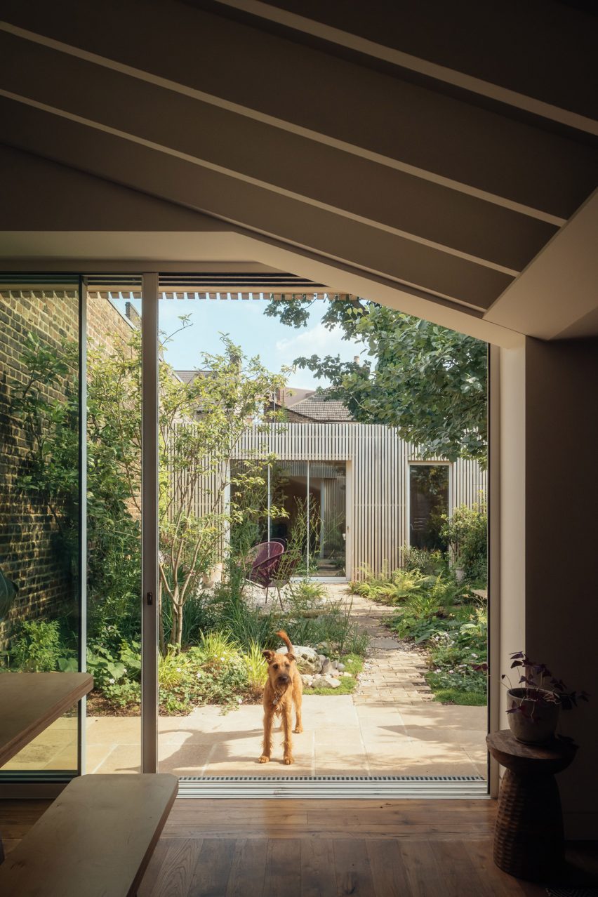 Hope Villa by Proctor & Shaw