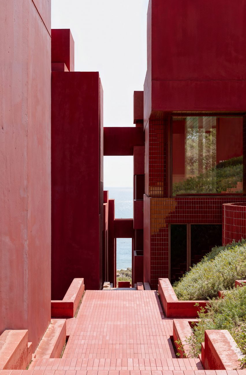 Red Sol Resort by Ricardo Bofill Taller de Arquitectura