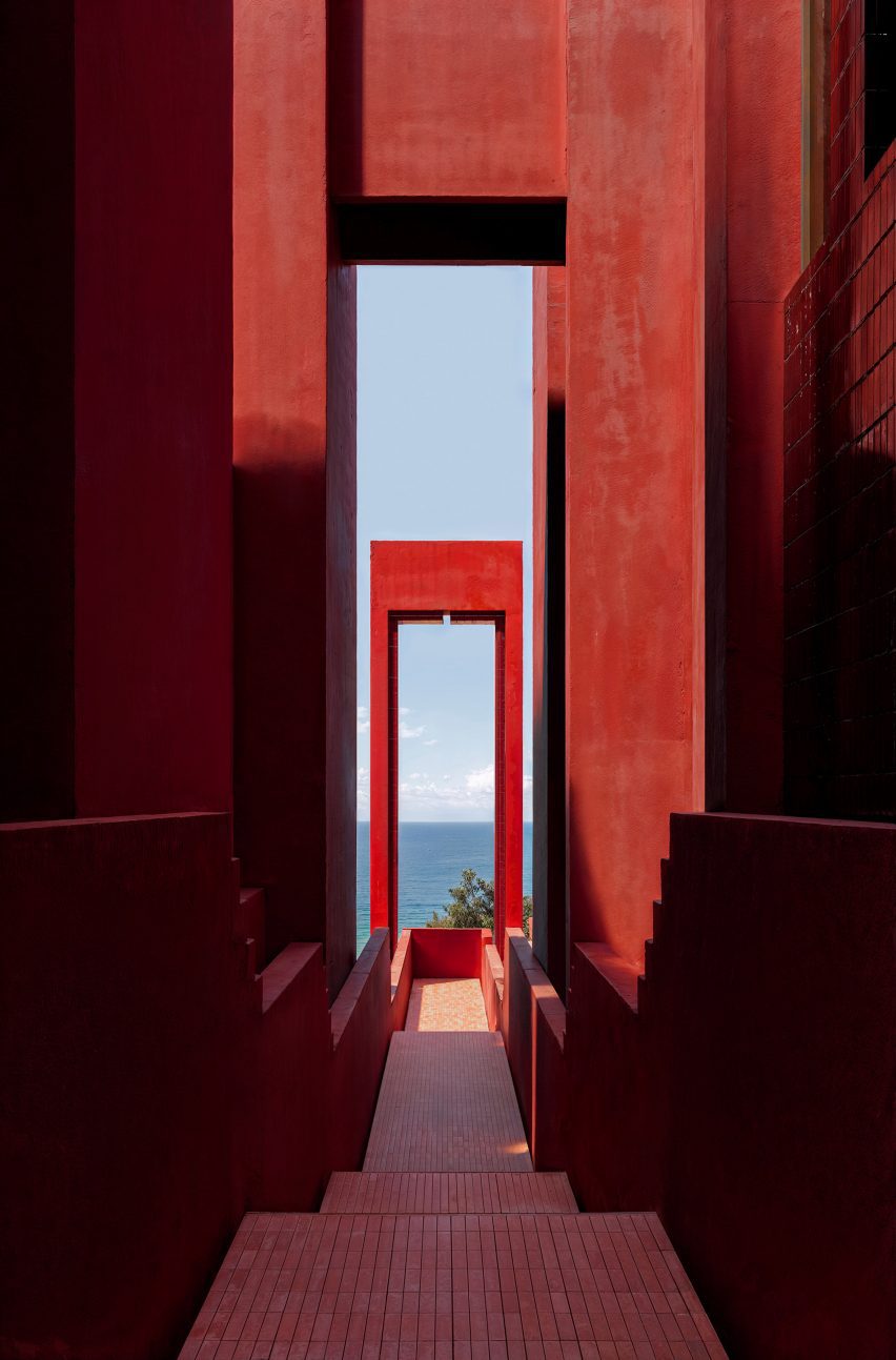 Red Sol Resort by Ricardo Bofill Taller de Arquitectura