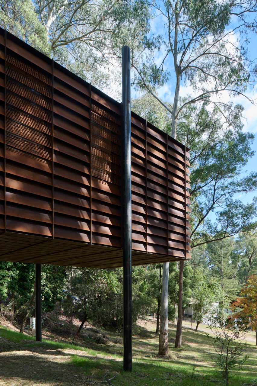 Sawmill Treehouse by Robbie Walker