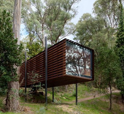 Exterior of Sawmill Treehouse by Robbie Walker