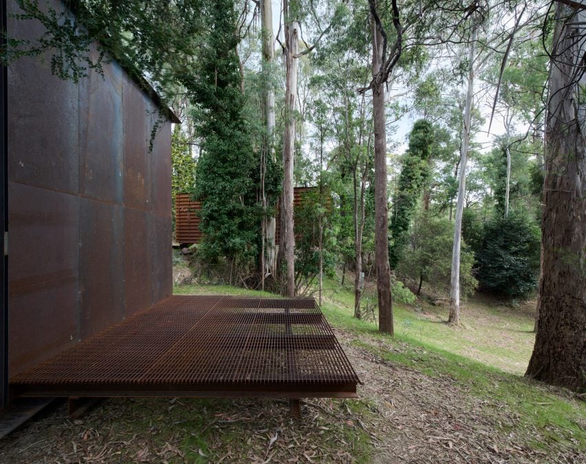 Sawmill Treehouse by Robbie Walker