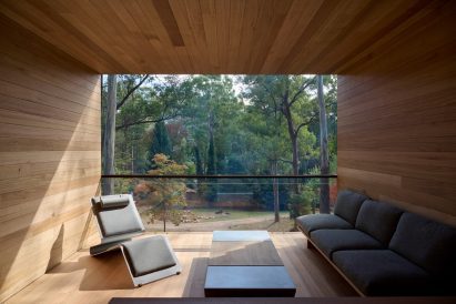 Living area of Sawmill Treehouse by Robbie Walker