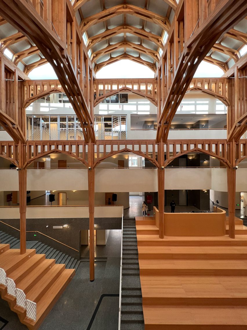Shanghai Jiao Tong University School of Design Building by Ruan Xing