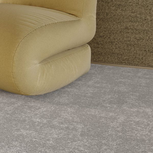 Rust carpet tiles by Modulyss