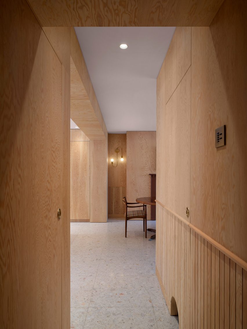 Segmental House by Dominic McKenzie Architects