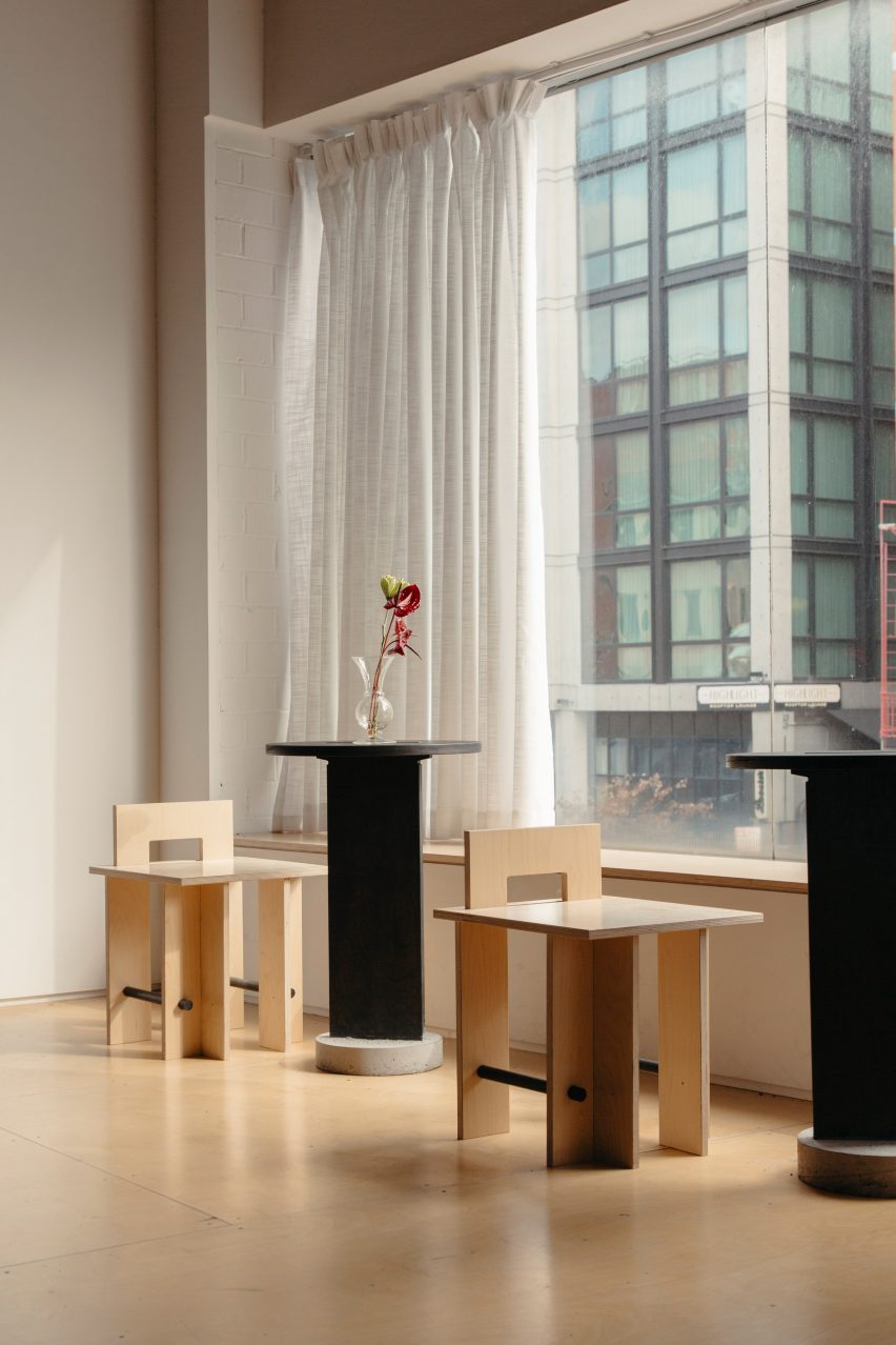 Silence Please cafe in New York City