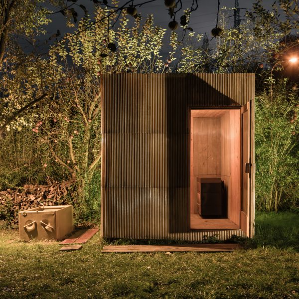 Upcycled Sauna by Ika Architekti
