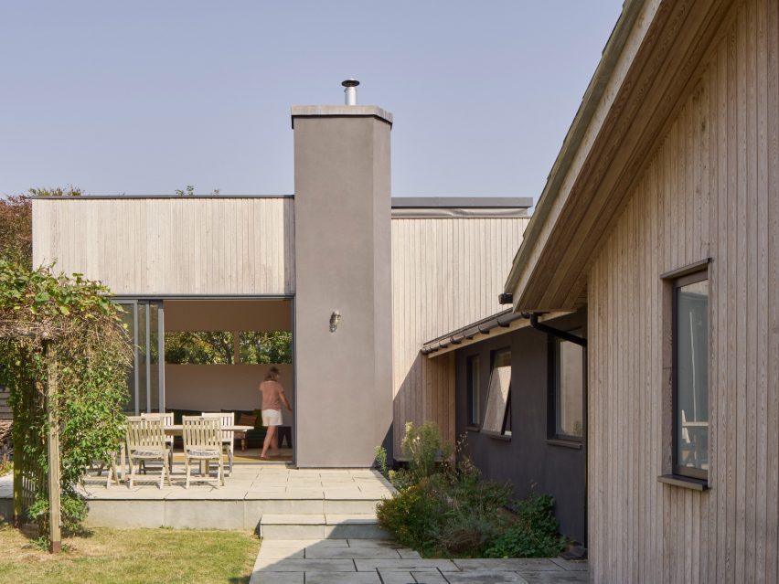 Stone’s Throw house by Mole Architects