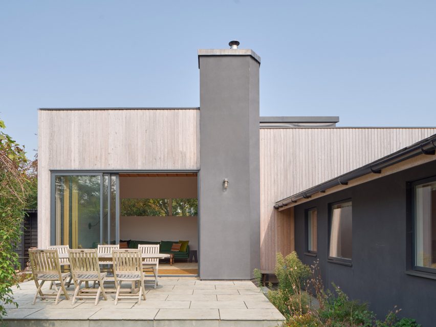 Stone’s Throw house by Mole Architects