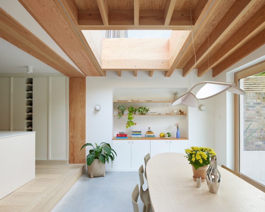 Hoj House by Studio Merlin