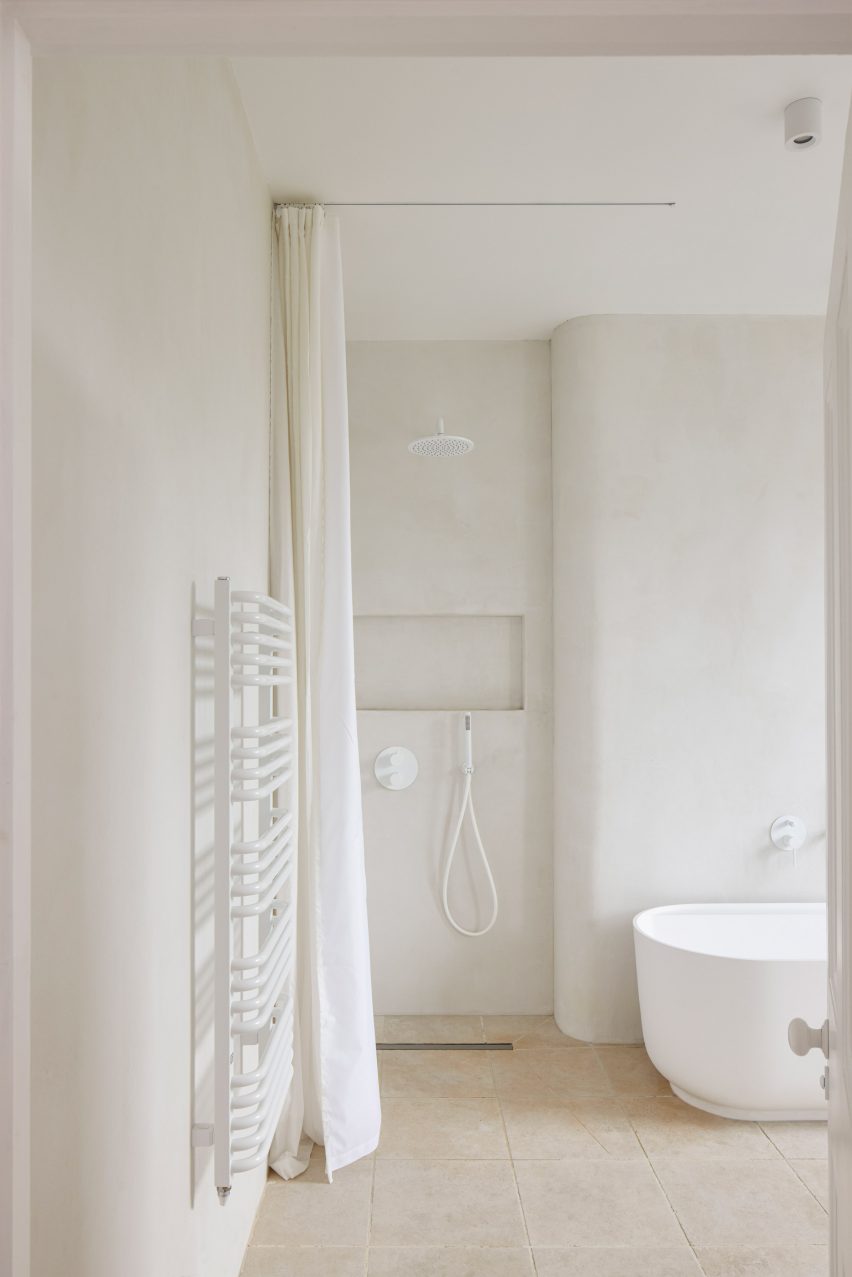 Hoj House by Studio Merlin