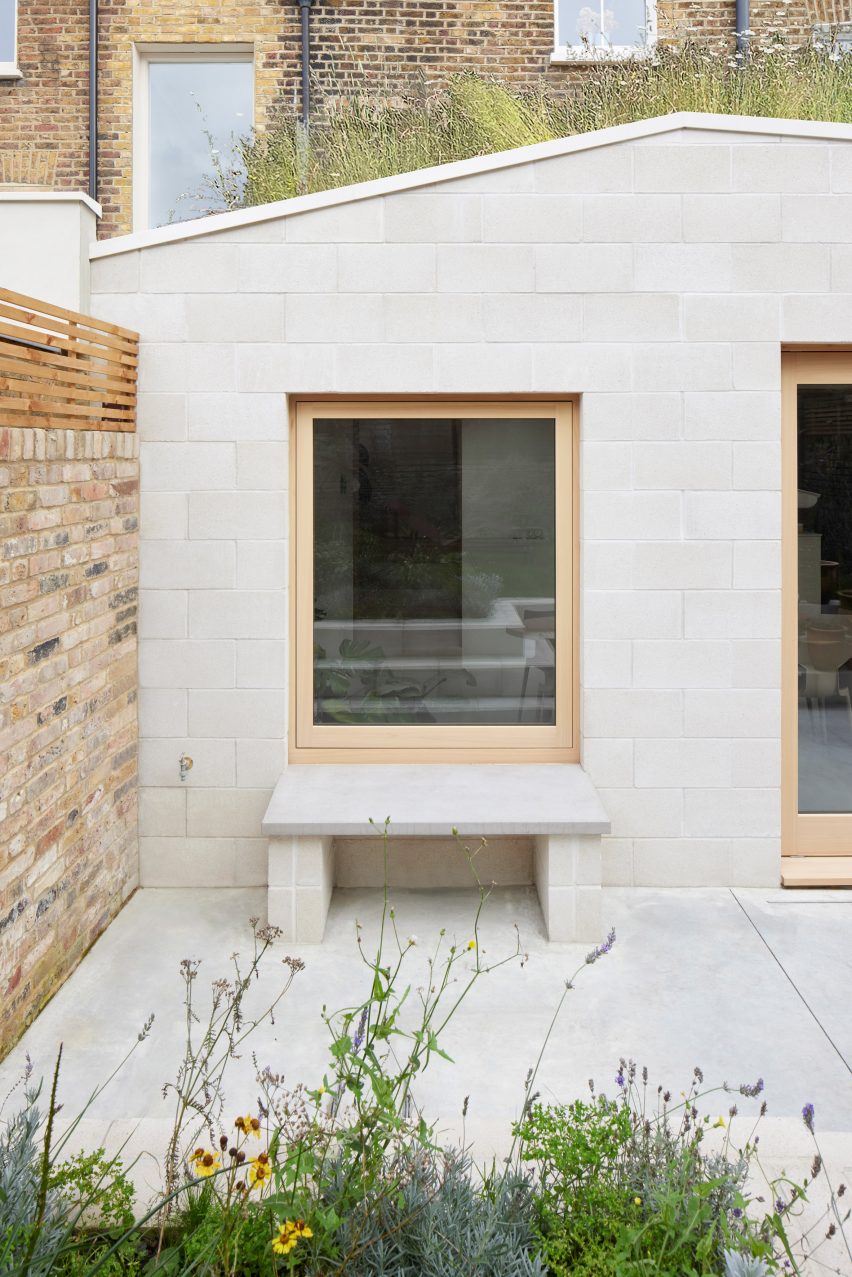 Hoj House by Studio Merlin