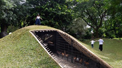 RAD+ar hides subterranean chicken coop in Jakarta
