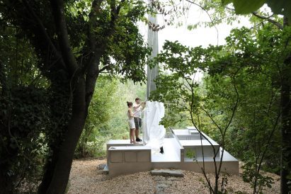 Bath in an abandoned vineyard