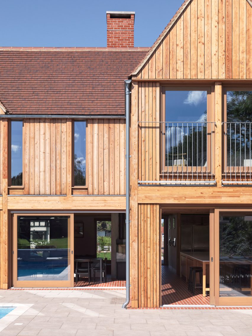 Eight Gables by Threefold Architects
