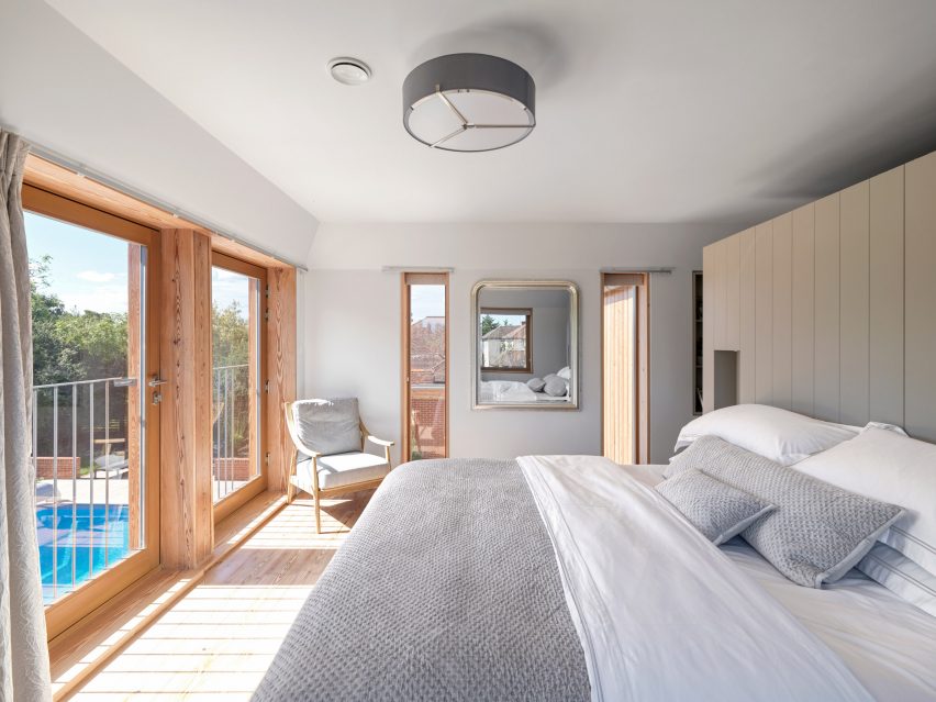 Eight Gables by Threefold Architects