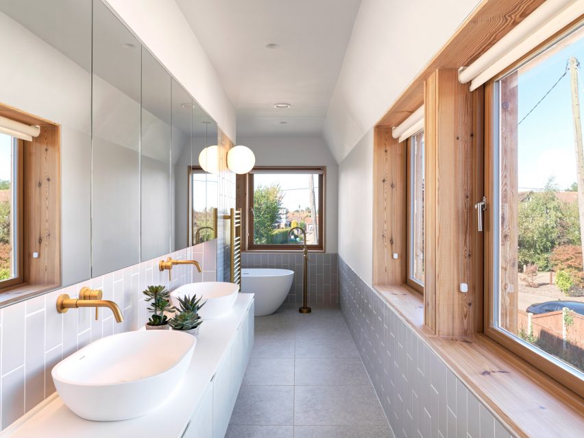 Eight Gables by Threefold Architects
