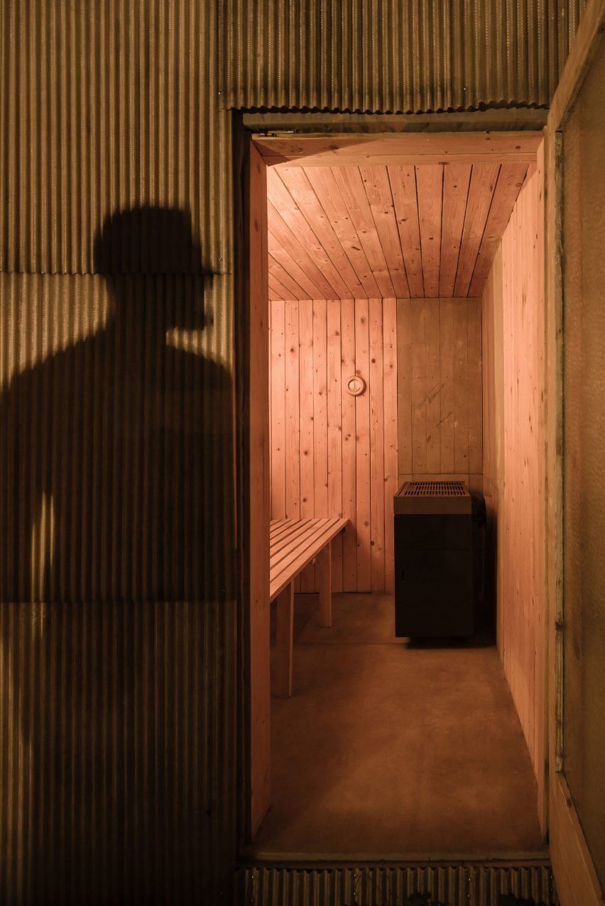 Upcycled Sauna by Ika Architekti