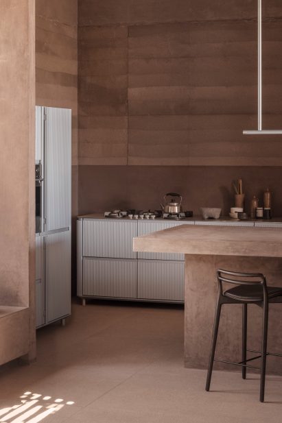 Vipp Todos Santos guesthouse by PPAA