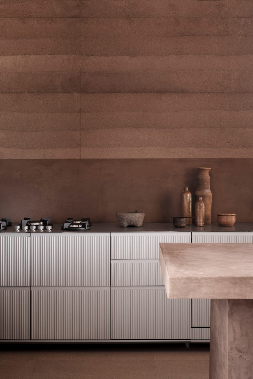 Vipp Todos Santos guesthouse by PPAA