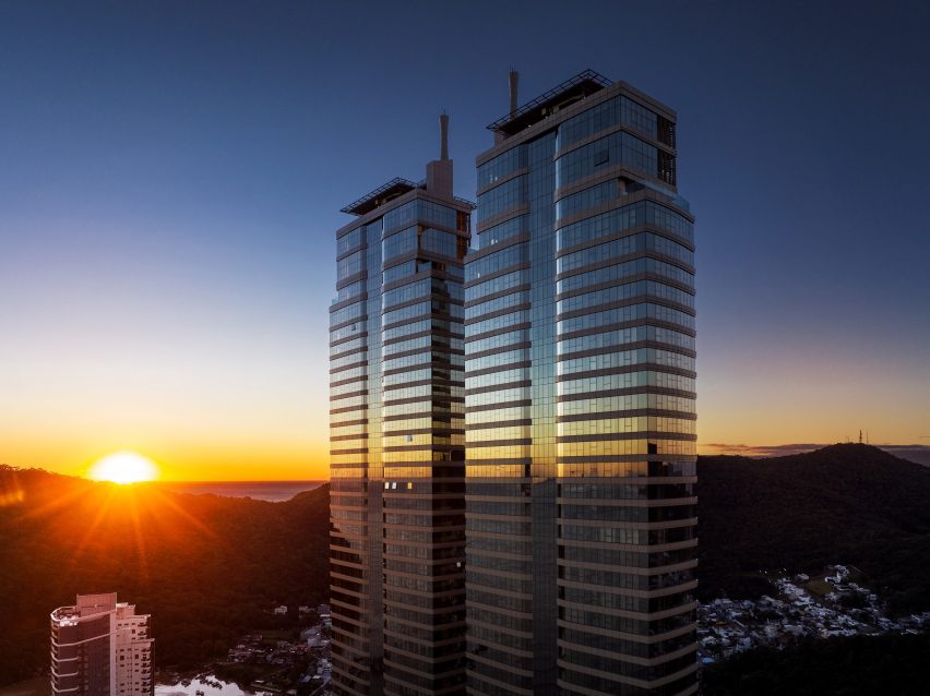 Pininfania towers