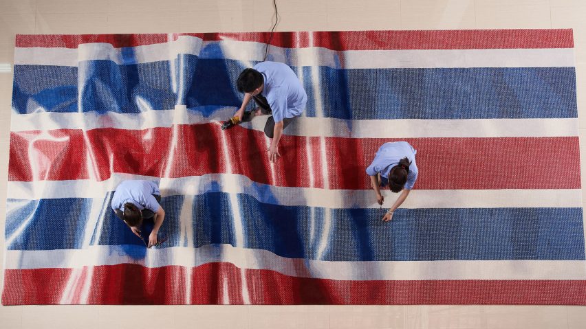 Photo of rug by Tai Ping and Anothermountainman (Stanley Wong)