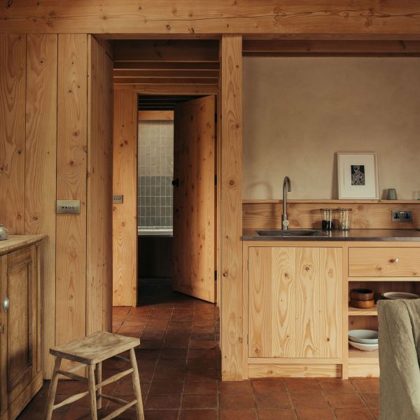 Iorram cottage explores “a distinctly Scottish approach to natural materials”