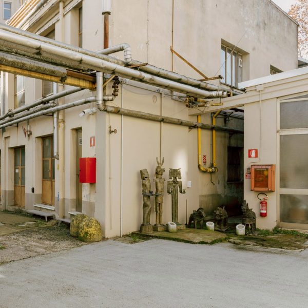 Photo of a building in Milan