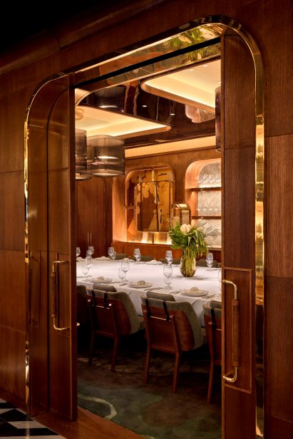 Nuri Steakhouse dining table 
