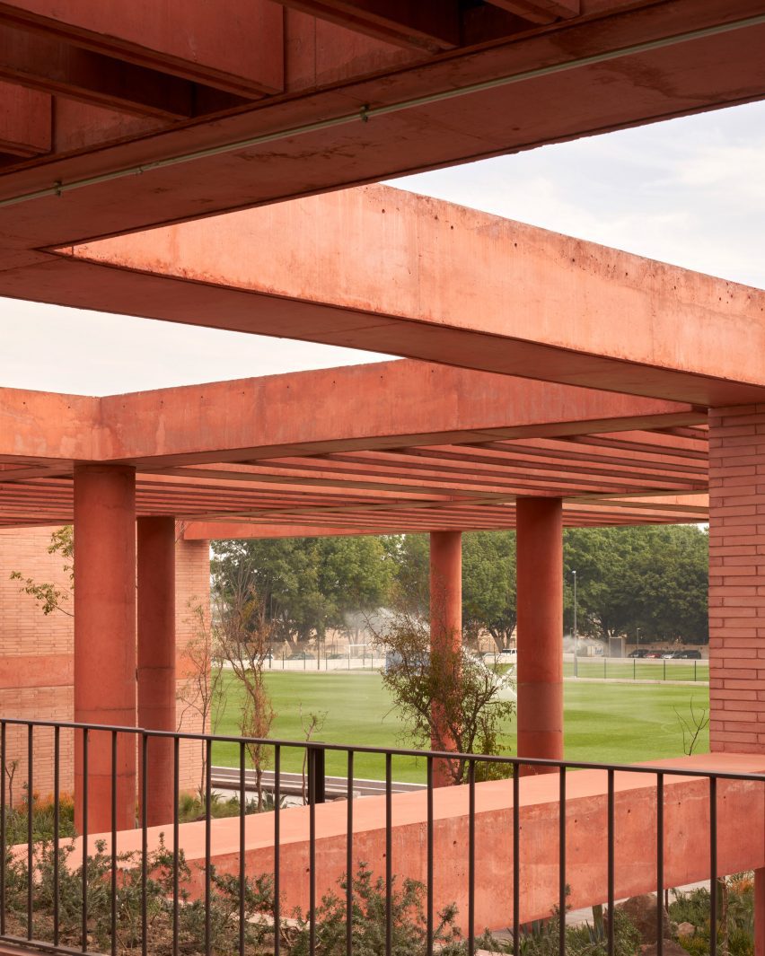 Pergola roof